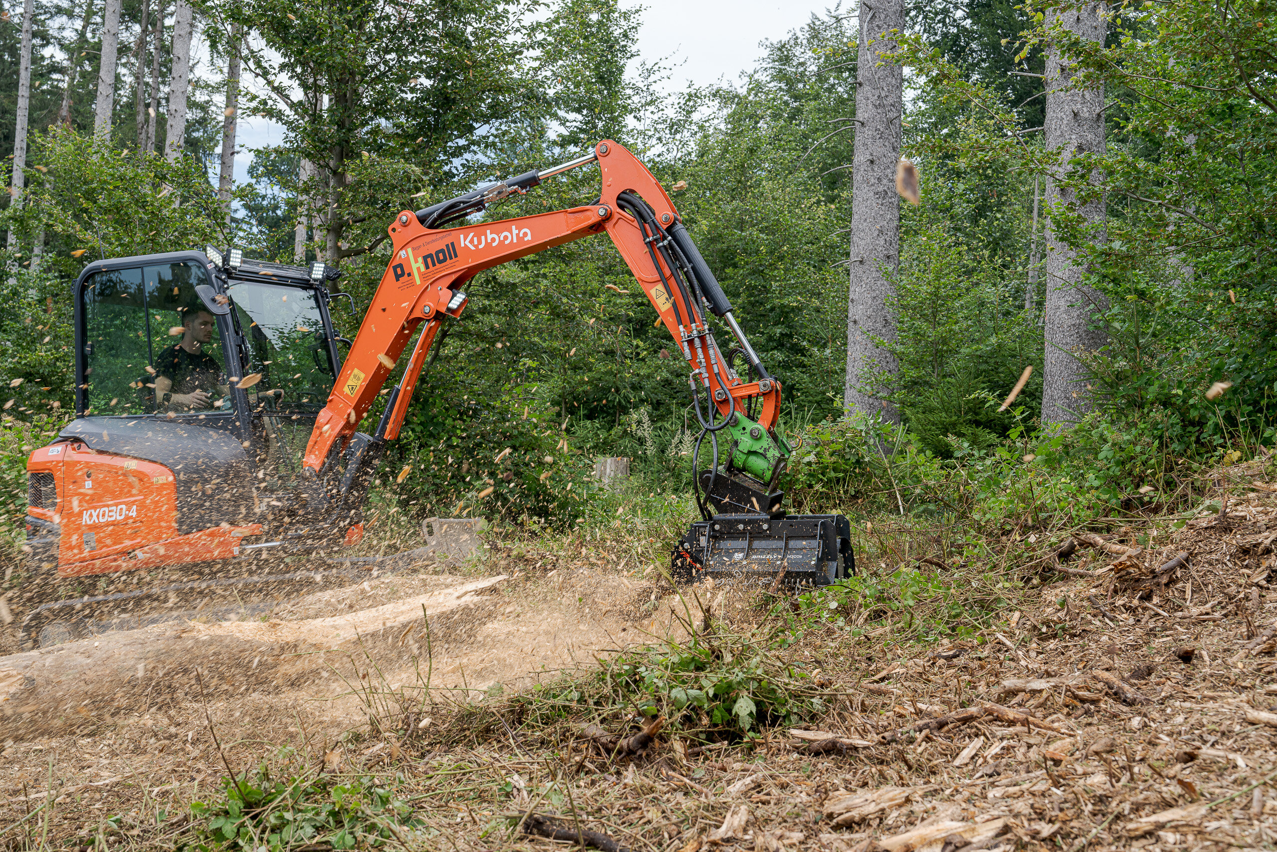 Prinoth Grizzly 300e Mulching