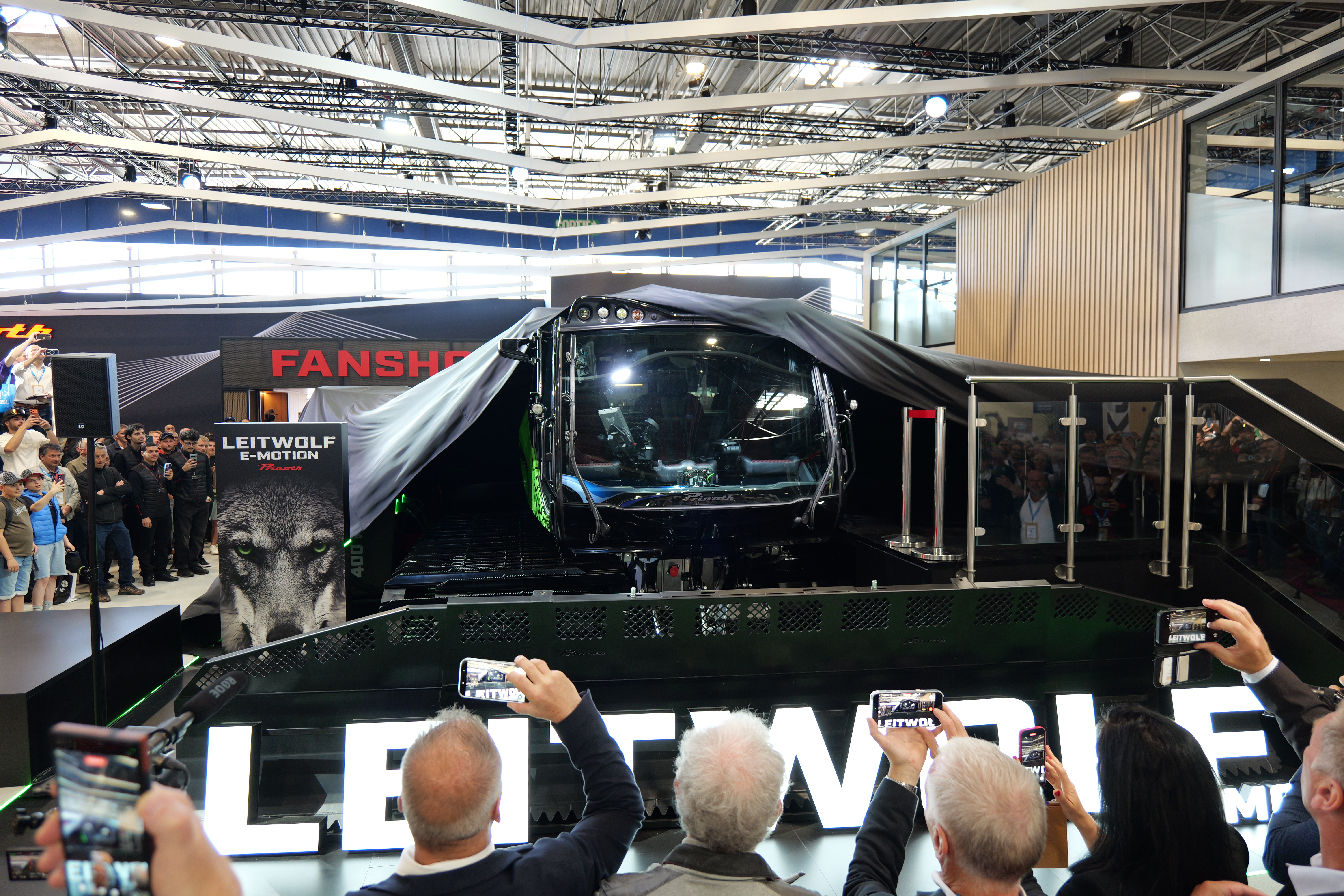 Leitwolf E‑Motion: das leistungsstarke elektrische Pistenfahrzeug